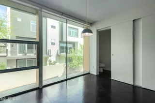 Photo #5: 6216663 Listing 