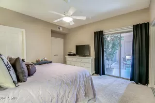 Photo #6: 6216723 Listing