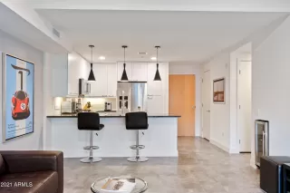 Photo #5: 6216734 Listing 