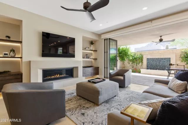 MLS: 6216782 Condo For Sale