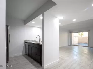 Photo #3: 6216809 Listing 