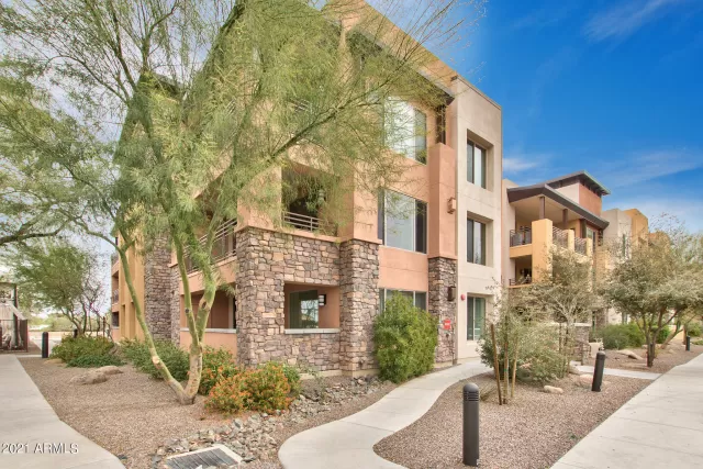 MLS: 6217038 Condo For Sale