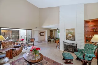 Photo #3: 6217113 Listing