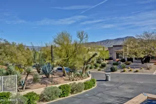 Photo #5: 6217799 Listing