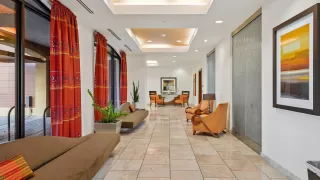 Photo #2: 6218011 Listing