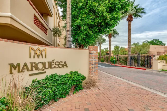 MLS: 6218013 Condo For Sale