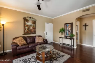 Photo #4: 6218203 Listing