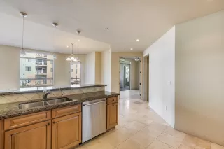 Photo #6: 6218242 Listing