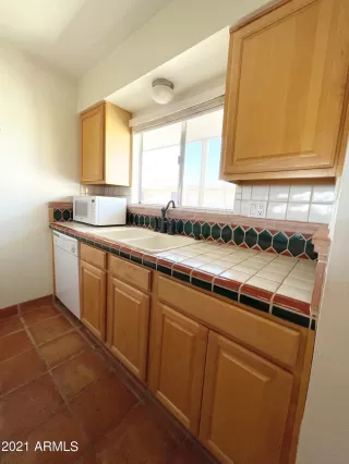 Photo #4: 6218396 Listing