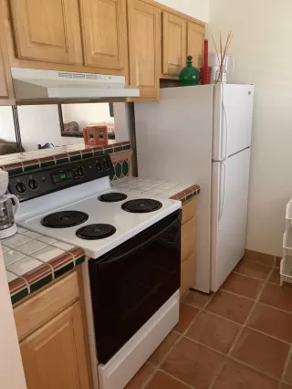 Photo #5: 6218396 Listing