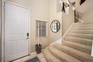 Photo #2: 6218482 Listing 