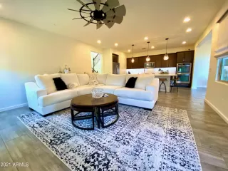 Photo #3: 6218614 Listing