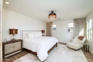 Photo #6: 6218614 Listing