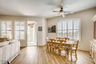 Photo #5: 6218956 Listing