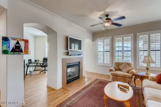 Photo #6: 6218956 Listing