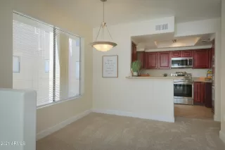 Photo #5: 6219071 Listing