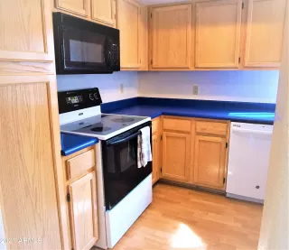 Photo #6: 6219168 Listing 