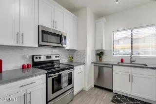 Photo #2: 6219347 Listing