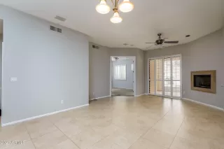 Photo #5: 6219403 Listing 