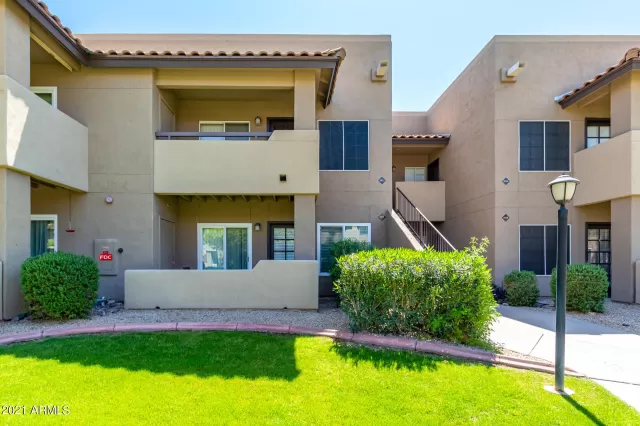 MLS: 6219707 Condo For Sale