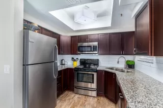 Photo #4: 6219707 Listing