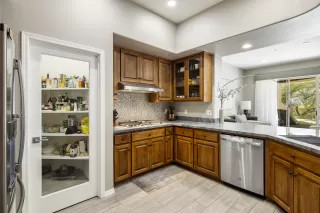 Photo #3: 6219717 Listing 