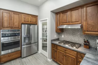 Photo #4: 6219717 Listing 