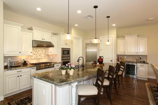 MLS: 6219863 Condo For Sale