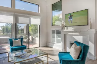 Photo #2: 6219884 Listing