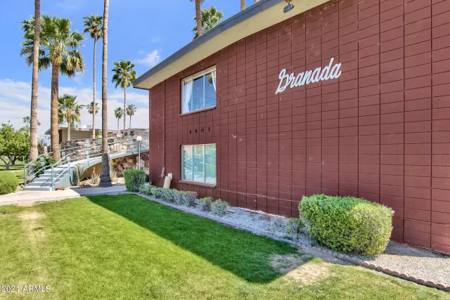 MLS: 6219909 Condo For Sale