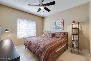 Photo #6: 6219916 Listing