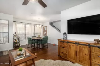 Photo #3: 6219967 Listing 