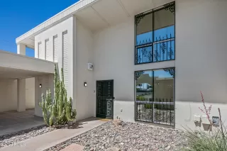 Photo #5: 6220199 Listing