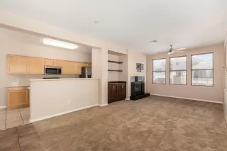 Photo #4: 6220205 Listing 