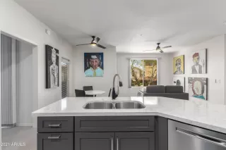 Photo #3: 6220348 Listing