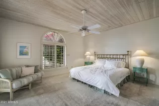 Photo #5: 6220376 Listing 