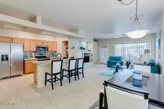 Photo #5: 6220429 Listing 