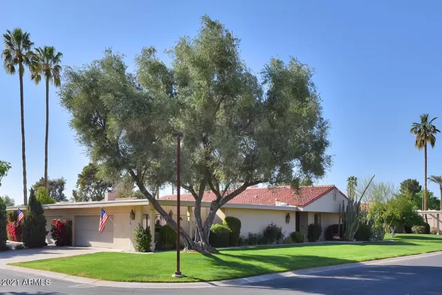 MLS: 6220609 Condo For Sale