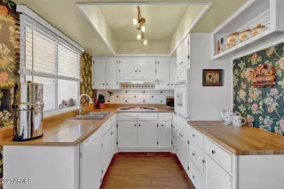 Photo #4: 6220870 Listing 