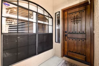 Photo #4: 6220918 Listing