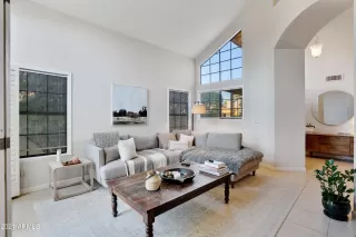 Photo #5: 6220935 Listing 