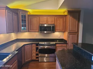 Photo #4: 6221009 Listing 