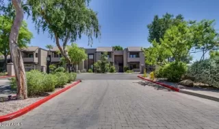 Photo #2: 6221026 Listing