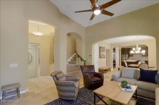 Photo #2: 6221143 Listing