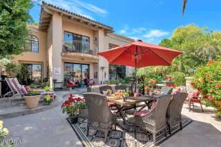 Photo #2: 6221170 Listing