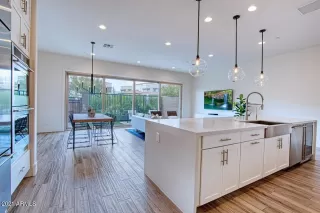 Photo #6: 6221183 Listing 