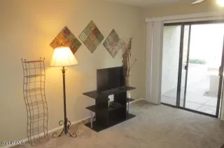 Photo #5: 6221223 Listing 