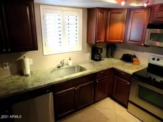 Photo #5: 6221333 Listing