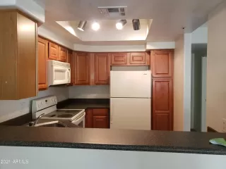 Photo #2: 6221450 Listing