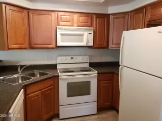 Photo #3: 6221450 Listing